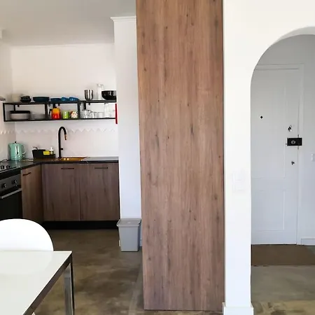 Airy 3br, Ac, Garden, 2min Strip, 8min Oura * 알부페이라