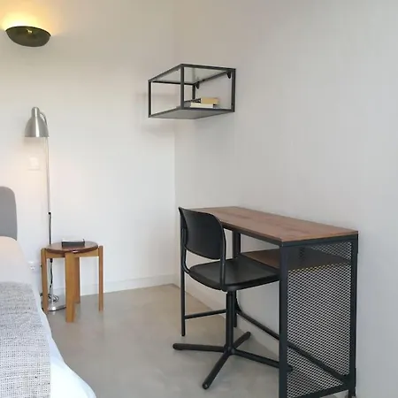 Airy 3br, Ac, Garden, 2min Strip, 8min Oura Appartement