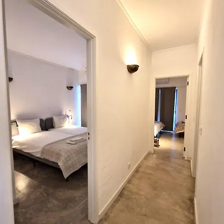 Airy 3br, Ac, Garden, 2min Strip, 8min Oura Appartement *