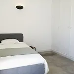 Airy 3br, Ac, Garden, 2min Strip, 8min Oura 알부페이라