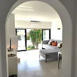 Airy 3br, Ac, Garden, 2min Strip, 8min Oura * 알부페이라